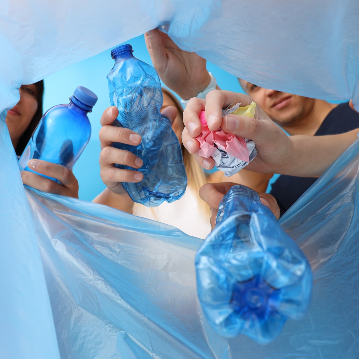 Recyklace plastů a ekologické materiály